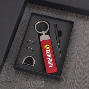Luksusowy Brelok do Kluczy Ferrari Skórzany z Logo