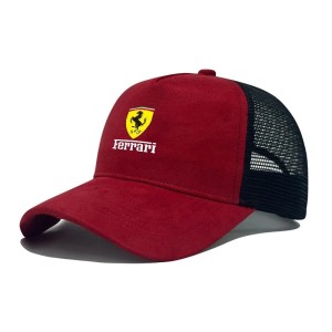 Czapka z Daszkiem Ferrari – Sportowa Bejsbolówka Unisex – Regulowana Czapka Trucker z Logo